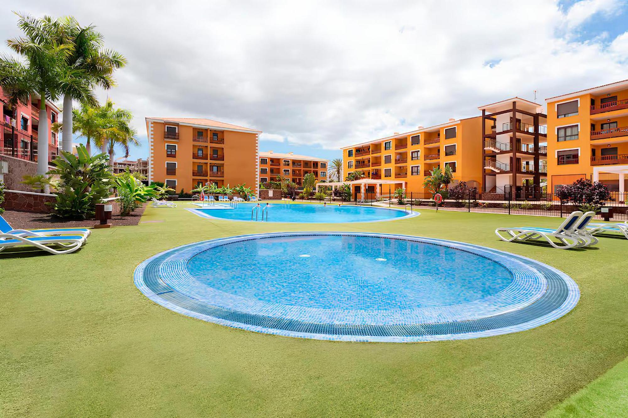 Sunset Palm Mar - Family Friendly Suites Kültér fotó